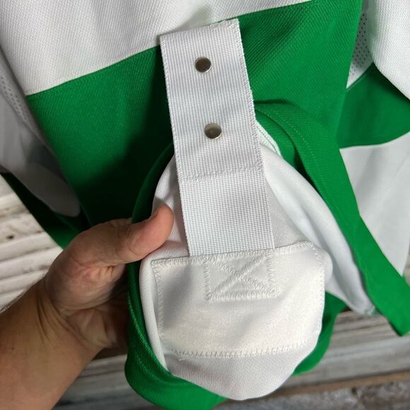 Men's Adidas NHL Toronto Maple Leafs St Pats Authentic Hockey Jersey / Size 52 - Picture 10 of 12